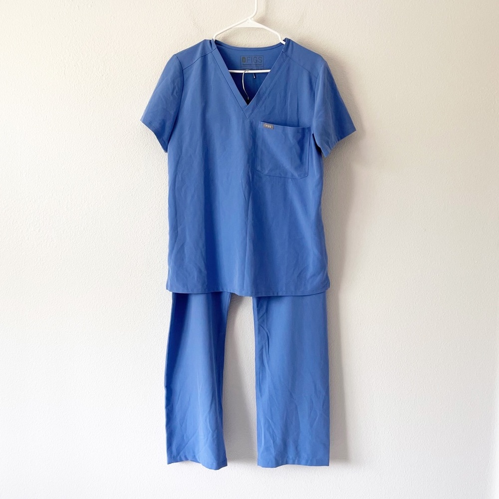 Figs Blue Women's Scrub Set